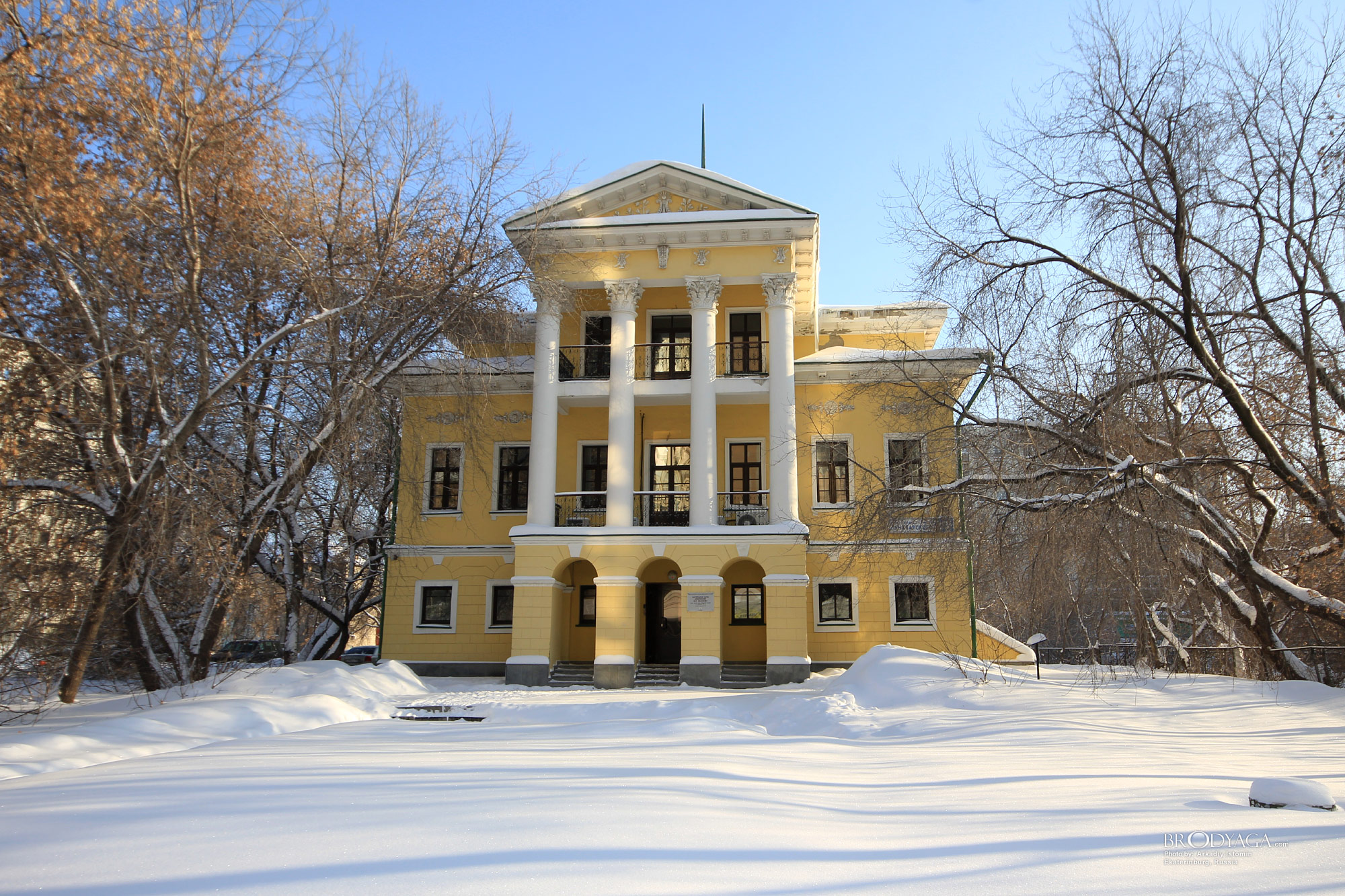 Загородная дача архитектора Малахова, Луначарского 173а, Екатеринбург (Ekaterinburg)